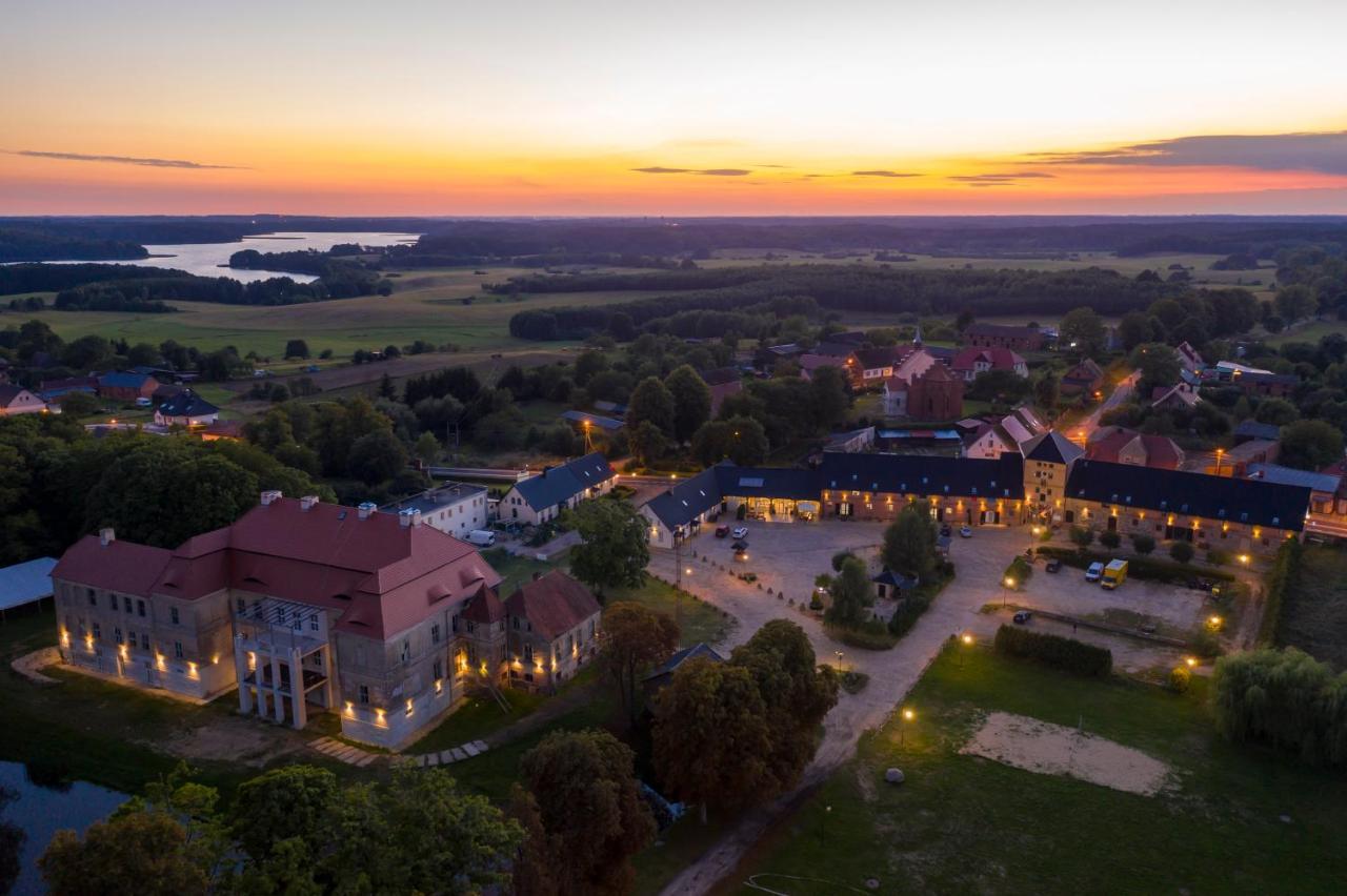 Palac Siemczyno Exterior foto